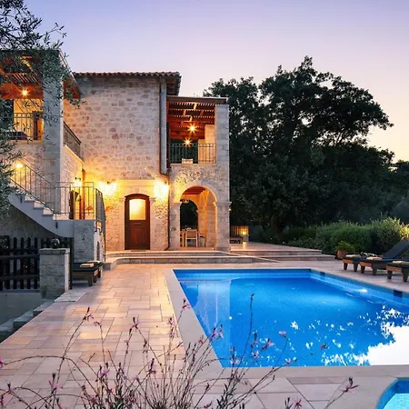 Willa Estate
