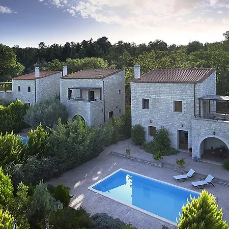 Willa Estate *